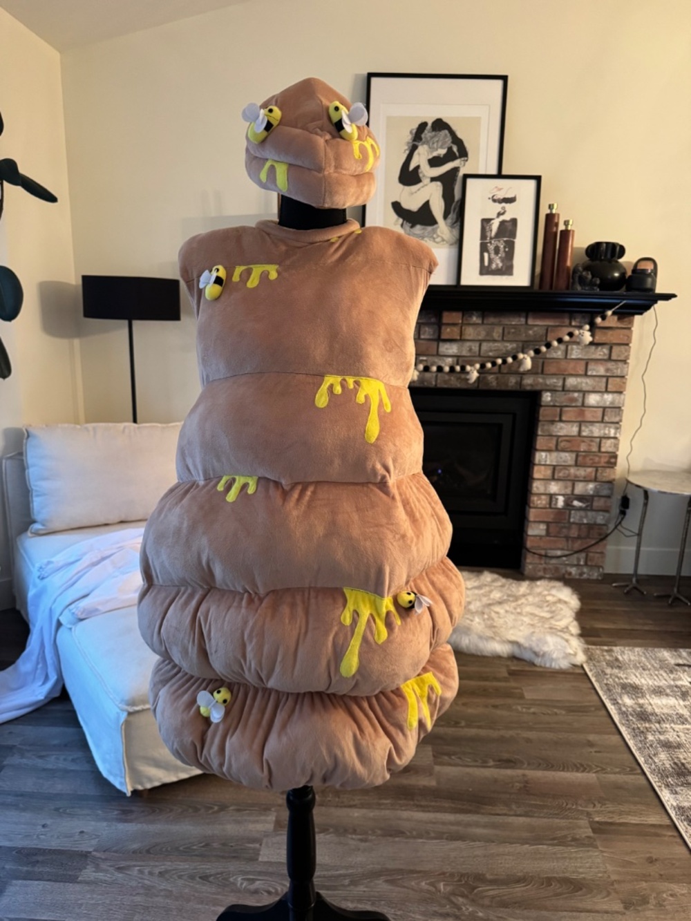 Beehive & Beekeeper Halloween Costume Set – Couples Costume / Funny Costume - Picture 8 of 11
